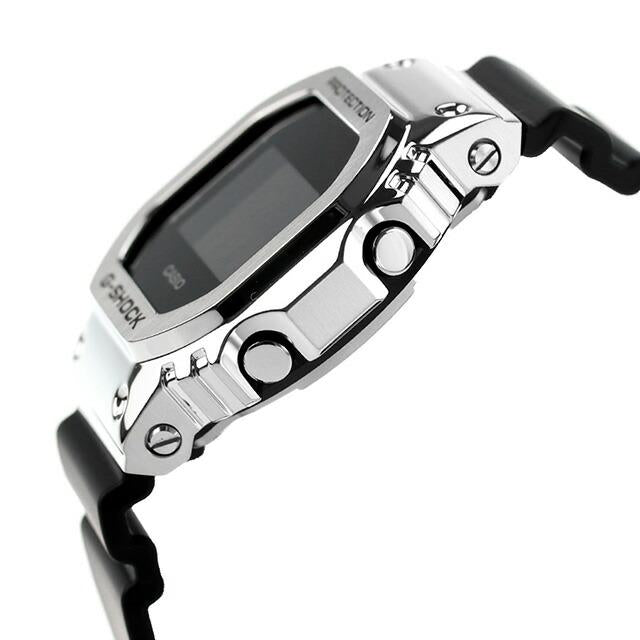 Reloj G-shock caballero GM-5600U-1