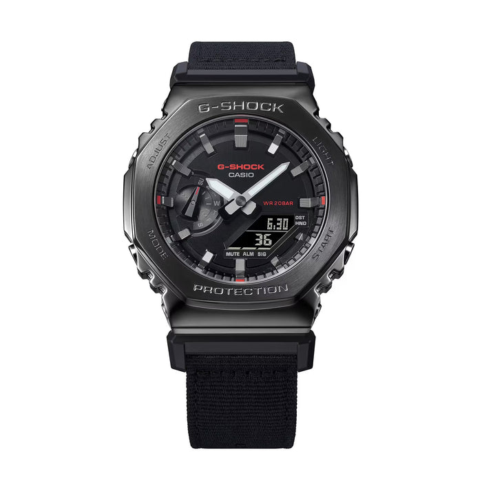 Reloj G-Shock edición Utility Metal deportivo correa de tela GM-2100CB-1A